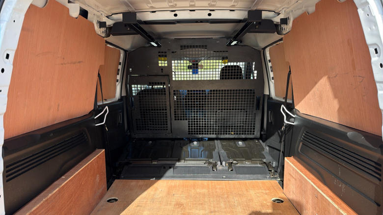 Peugeot Partner Long Diesel 850 1.5 BlueHDi 100 Professional Premium Crew Van